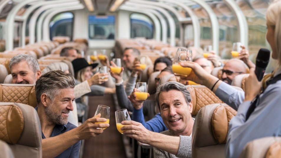 A welcome toast onboard GoldLeaf Service.