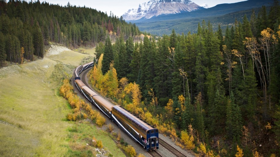 Approaching Mount Fitzwilliam on the BC, Alberta Border