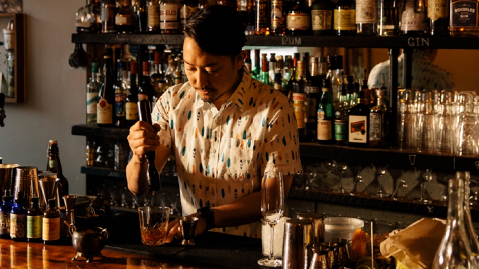 Bar manager Satoshi Yonemori at Grapes & Soda.