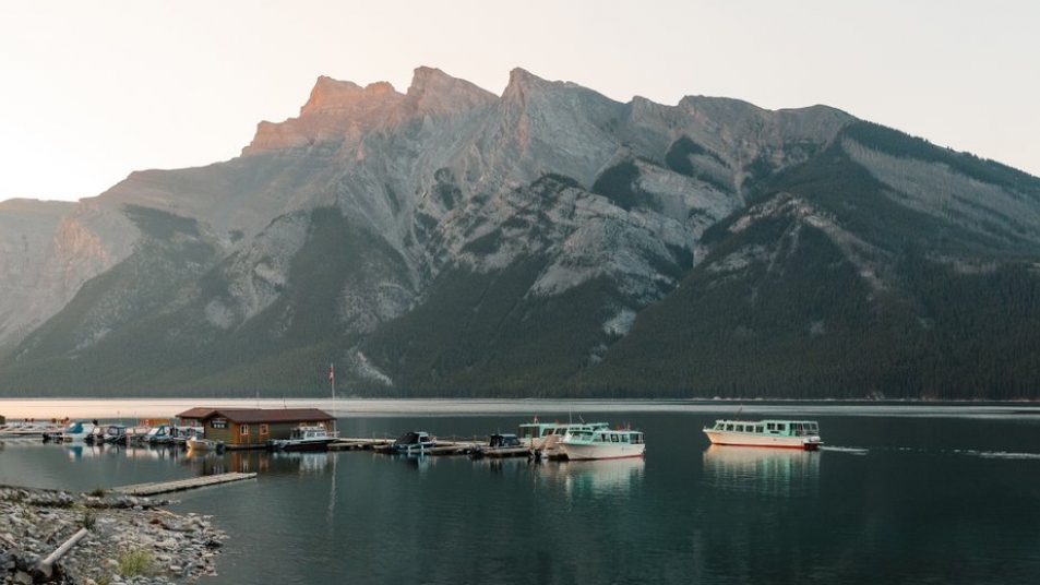 Boat houses at Lake Minnewanka 