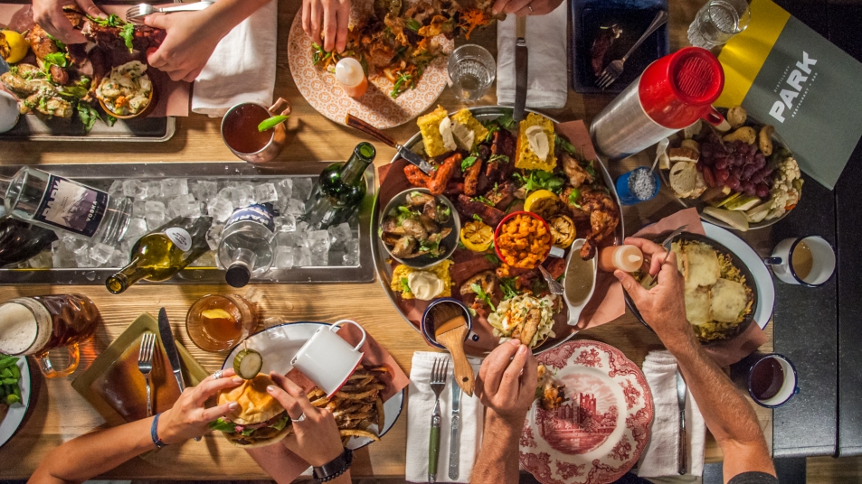 Park spirits on ice and campfire cuisine at Park Distillery in Banff, Alberta. Image: Anna Robi 