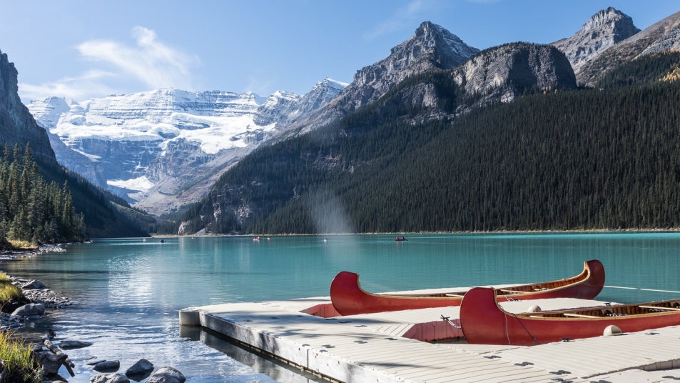 Canoe at Lake Louise