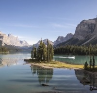 Lake Maligne